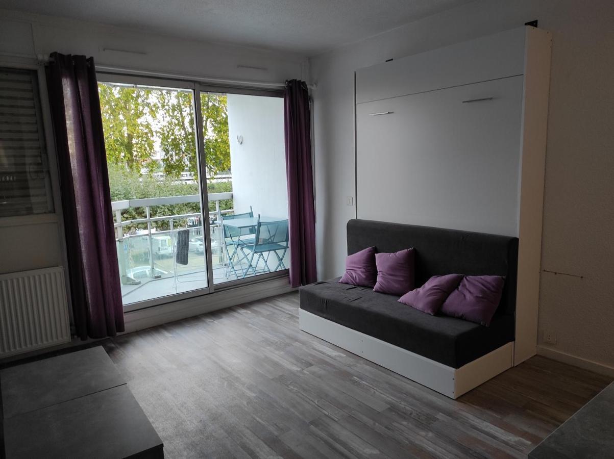 joli studio vu sur l adour dans résidence calme Dax Exterior foto